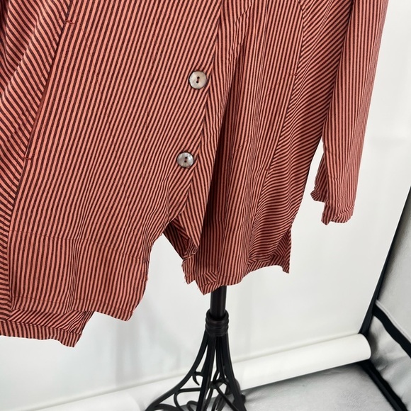 Striped Button-Up Women's Top - Picture 9 of 9